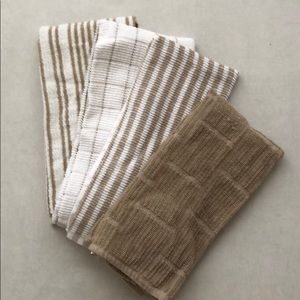 Never used kitchen towels